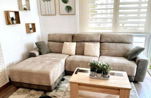 SeaHomes Vacations - CORAL SUN in Fenals Beach - Foto 5