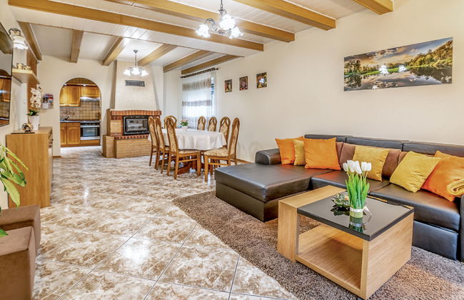 4 bedroom House in Kowary with garden and terrace - Photo 2