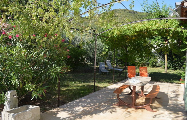 Captivating Holiday Home in Les Vans With Pool - Foto 41