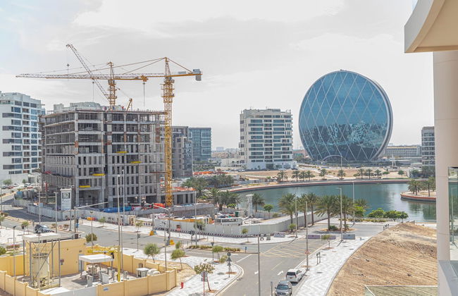 Bloomfields Spacious STU in Thalassa - Photo 9