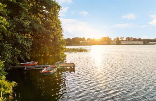 GUT KLETKAMP "Finkenhaus" - Idyllisch freistehendes Landhaus mit 3 Schlafzimmern und fantastischem Ausblick I 8 Personen I Offener Kamin I Garten I Wintergarten I Große Terrasse I Ruhig am Waldrand I Parkplätze I WLAN - Foto 32
