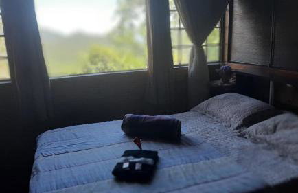 Chalé Pakere Montanha Lumiar - Conforto a mais de 1000 metros de altitude junto a natureza, wifi, piscina, sauna e água de nascente - locação do chalé sem prestação de serviços - Foto 19