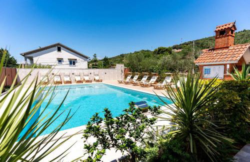 Apartments Foric Rab with Heated Pool, Sauna & Gym - Photo 24