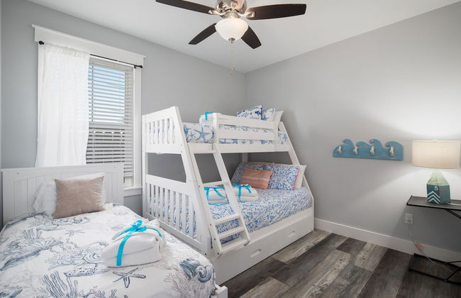 Gorgeous 3bd/2.5ba NEW Home w/ Private Heated Pool Steps From Beach! - Foto 2