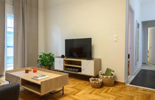 EfZin cozy house, Patras center - Photo 10