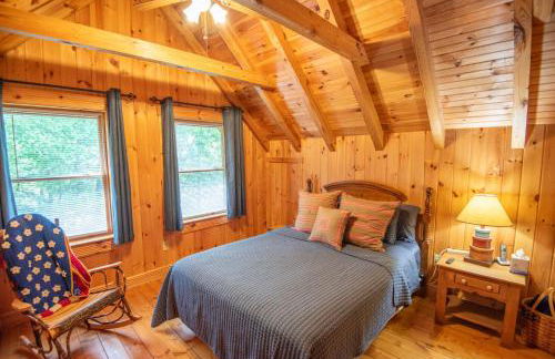 Updated Cabin Mins from Downtown West Jefferson- Hot Tub, Porches, Dogs OK - Photo 15