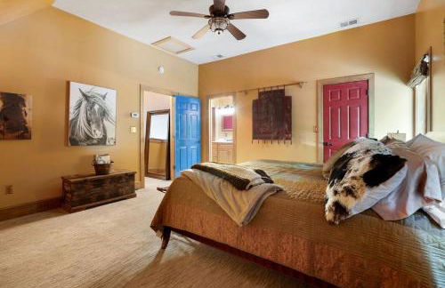 Rustic A-Frame Chalet with Hot Tub & Scenic Views in Mount Jackson, Virginia - Photo 43