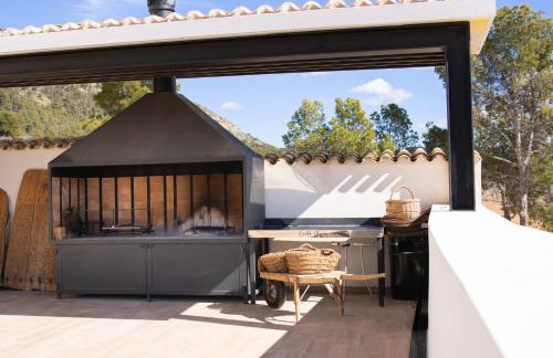 Villa para grupos 12 personas con piscina, barbacoa y finca de 50ha en Alicante - Foto 10