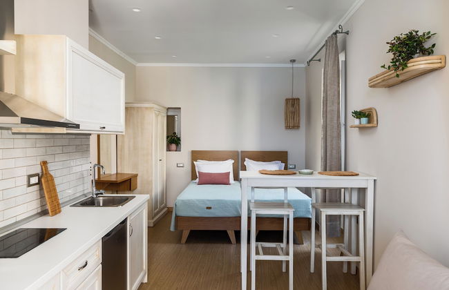 Fotiadis Family Luxury Suites by Konnect - Foto 17