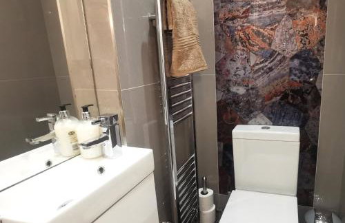 Luxury London house sleeps 13, 2 minutes to metro - Foto 50