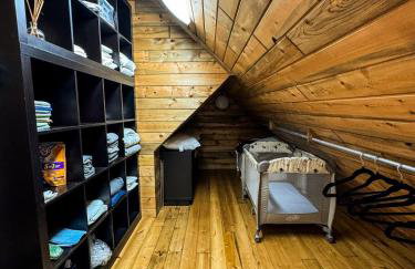 THE LOFT 3 level urban cabin with a HUGE patio! - Foto 51