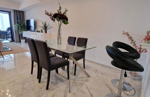 Casares del Mar Luxury Apartment - Photo 23