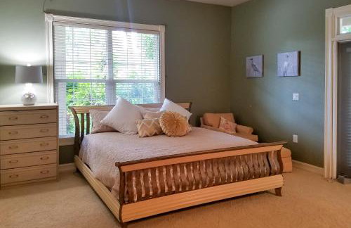 3 Mi to 5th Ave South Quiet Getaway with Garden - Foto 15