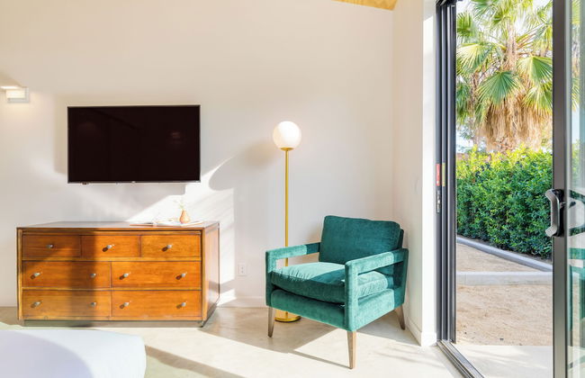 Blackhaus Suites by AvantStay – Modern Comfort in Downtown Palm Springs - Foto 10