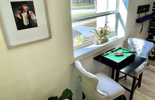 Cozy sanctuary minutes from the bay and beaches - Foto 32