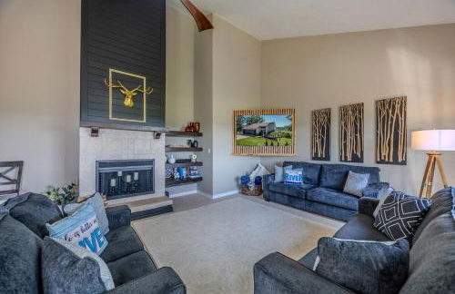 Expansive Views, Sleeps 9, Amazing Game Room, - Foto 17
