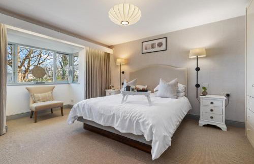 Oaktree Lodge - Luxury Cottage, Hot Tub, Sea Views - Foto 58