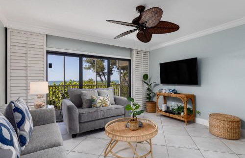Beach Villa 2011 - Captiva One Bedroom Deluxe Beachfront Residence - Photo 7