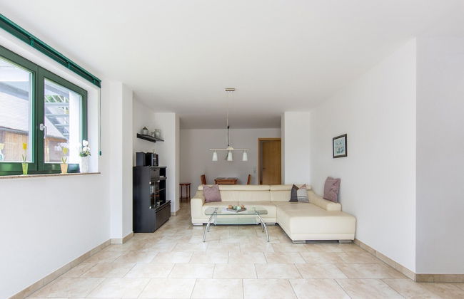 Spacious Semi-detached House With Wood Stove Located Directly on the Rennsteig - Photo 58