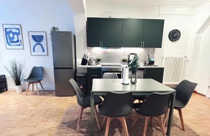 Central City Apartment for 8 in Hamburg - Foto 3