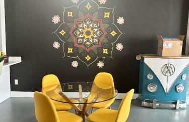 Charming Boho Loft on Historic Morris Ave - Foto 11