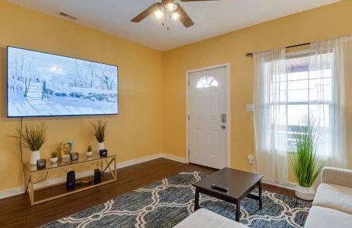 Chic Indianapolis Home with Yard Near Downtown! - Foto 14