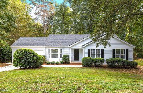 3 BR w/ King Bed, Standing Desk, Ping Pong, Arcade - Foto 41