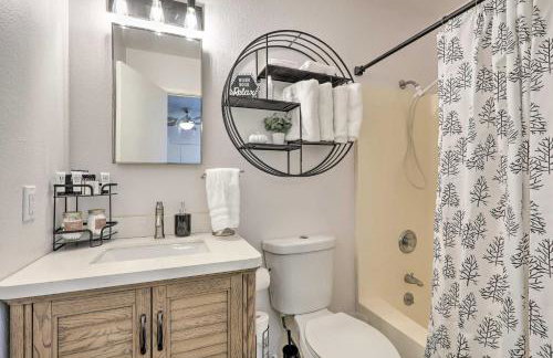 Renovated Cottage with Fire Pit in Munds Park! - Foto 13