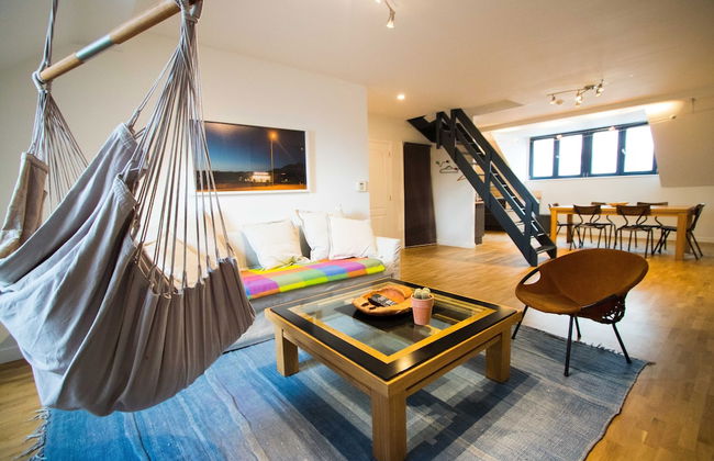 Charming Triplex Near Avenue Louise - Photo 1