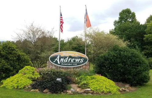 Beautiful Tranquil Mountain Home in Andrews, NC - Foto 5