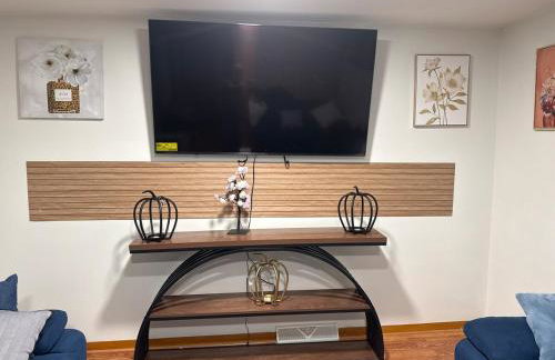 Sleep12-16guests ranch in West Seneca entire house - Foto 12