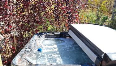 Wildland Gardens Farm House w Private Hot tub - Foto 5