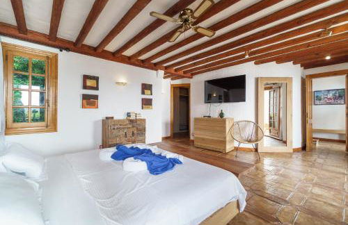 Villa de lujo en Playa de Fornells - Photo 28