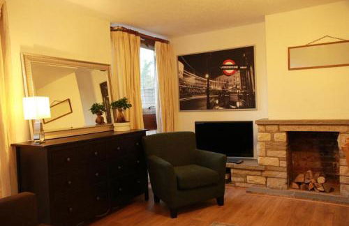 3 bedroom flat in Maida Vale - Photo 3