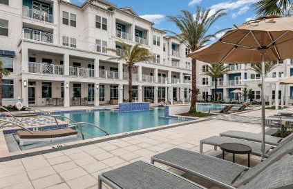 Landing Beautiful 1BD Clubhouse Gym - Foto 9