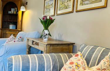 Stanway House, 8 bedroom, 8 Bath - Photo 9