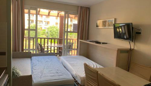 Cap Esterel 2 pièces Climatisé 4-5pers Piscines Parking Draps Wifi - Foto 5