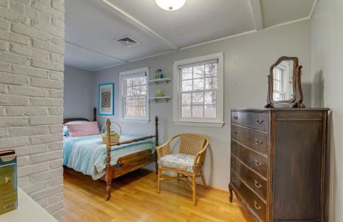 Yarmouth Vacation Rental with Deck Near Swan Pond! - Foto 20