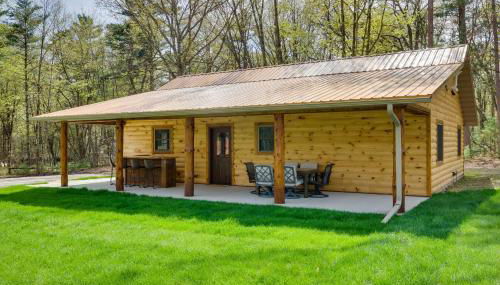 half Mi to Lake Arbutus Cabin with ATV Trail Access - Foto 1