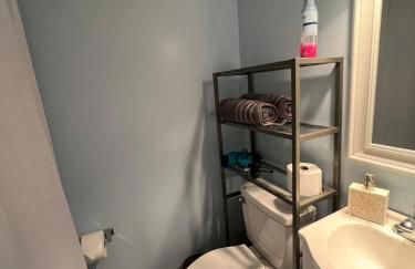 Charming home in heart of St Joseph 30 Plus days - Foto 4