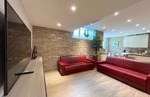 R39 Elegant Apartment with Private Parking - Foto 4