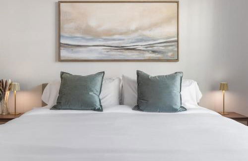 Stylish Ground Floor 2BR 2BA with Private Patio - Foto 21