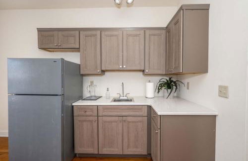 Cityscape Escape - Local Eateries - Foto 35