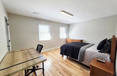 3BR House at Pine Forest Hideaway - 12 Minutes to UNC - Near Jordan Lake - Foto 31