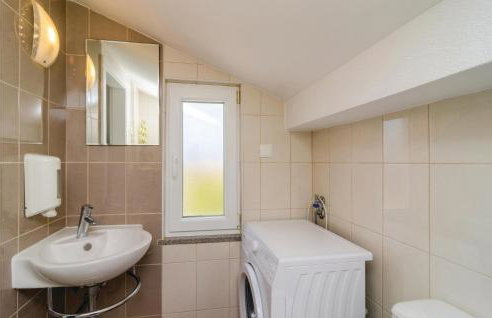 Two-Bedroom Holiday Home In Opuzen - Foto 23