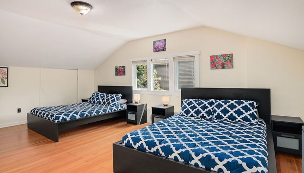 Seattle Vacation Home: Montlake 7 Bedroom - Foto 4, Habitación