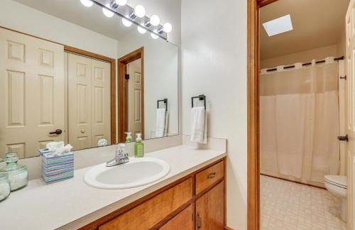 Waterfront Gem on Lake Martin with Kayaks and Dock! - Foto 19