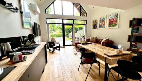 Loft arty à 800 mètres de la plage avec jacuzzi - Foto 2