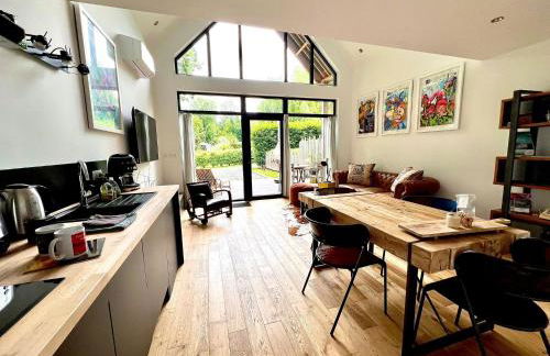 Loft arty à 800 mètres de la plage avec jacuzzi - Foto 2