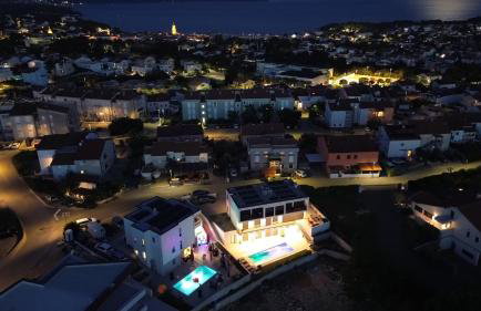 Luxury apartment LaRiv II with pool - Foto 33